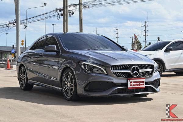 Mercedes-Benz CLA250 2.0 W117 ( 2017 ) AMG Dynamic Sedan