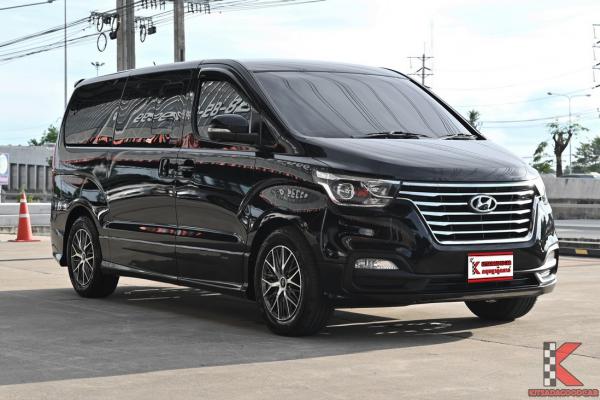 รถมือสอง Hyundai GRAND STAREX 2.5 ( 2019 ) VIP Wagon