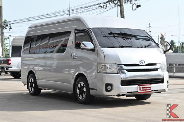 Toyota HIACE 2.5 COMMUTER ( 2010 ) Van