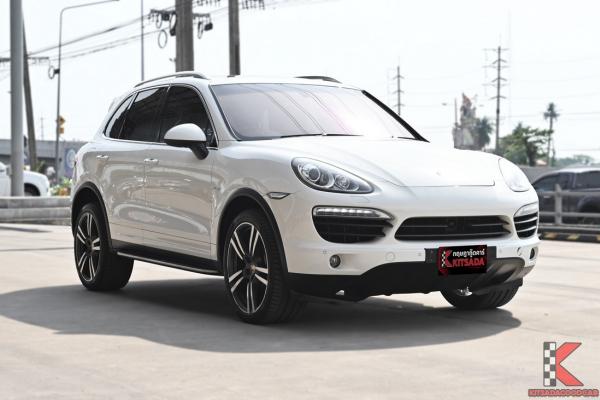 Porsche CAYENNE 3.0 ( 2012 ) 4WD SUV