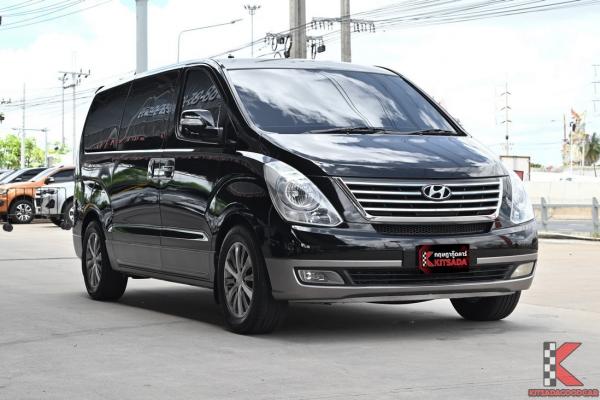 Hyundai GRAND STAREX 2.5 ( 2012 ) VIP Wagon