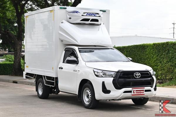 Toyota Hilux Revo 2.4 (2022) SINGLE Entry Pickup