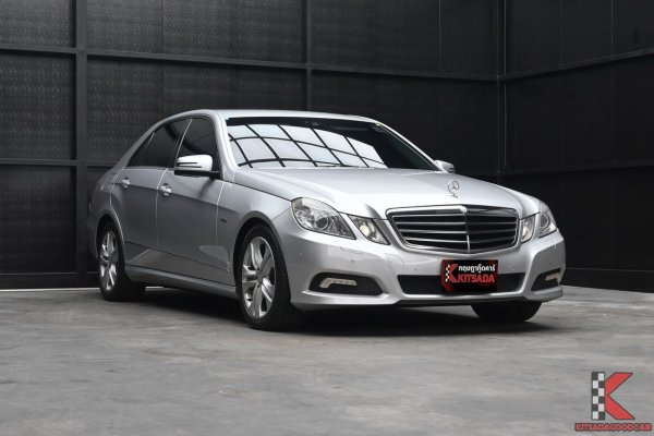 Mercedes-Benz E250 CGI 1.8 W212 ( 2010 ) Avantgarde Sedan