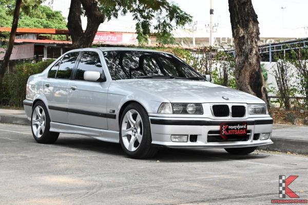 BMW 323i 2.4 E36 นกแก้ว (ปี 1999) Sedan
