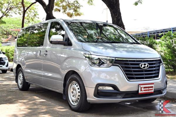Hyundai H-1 2.5 ( 2019 ) Touring Van