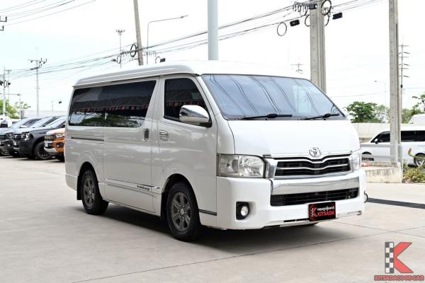 Toyota VENTURY 3.0 ( 2018 ) G Van