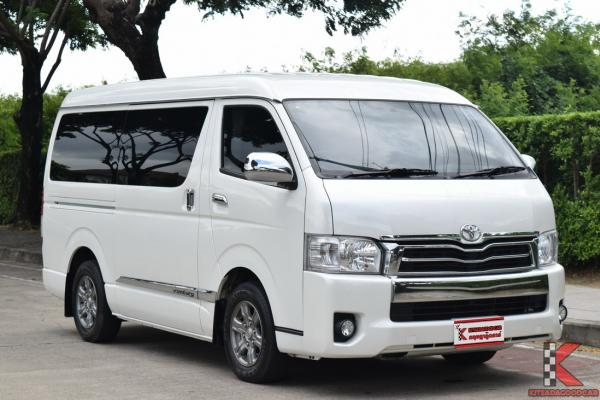 Toyota Ventury 2.7 (ปี 2016) G Van AT