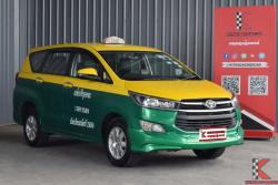 Toyota Innova 2.0 (ปี 2019) Crysta E Wagon MT