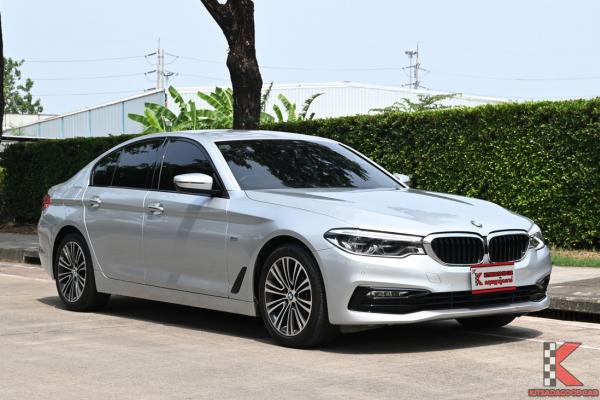 BMW 520d 2.0 (ปี 2017) G30 Sport Sedan
