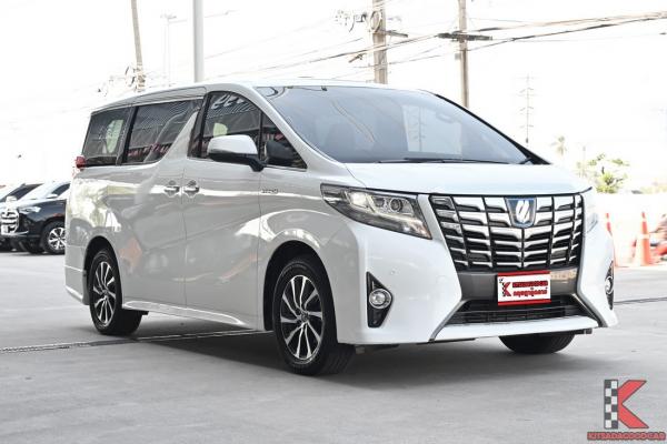Toyota Alphard 2.5 ( 2017 ) HV 4WD Van