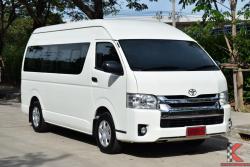Toyota Hiace 3.0 COMMUTER ( ปี 2015 ) D4D Van MT