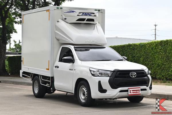 Toyota Hilux Revo 2.4 ( ปี 2021 ) SINGLE Entry Pickup