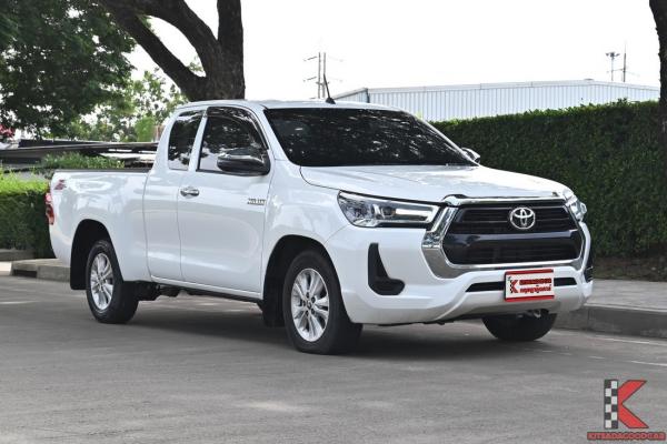 Toyota Revo 2.4 ( 2022 ) SMARTCAB Z Edition Mid