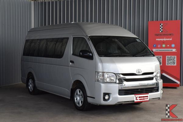 Toyota Hiace 3.0 (ปี 2015) COMMUTER D4D Van
