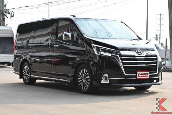 Toyota Majesty 2.8 ( 2020 ) Grande Van