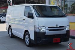 Toyota Hiace 3.0 ตัวเตี้ย (ปี 2015) D4D Van MT