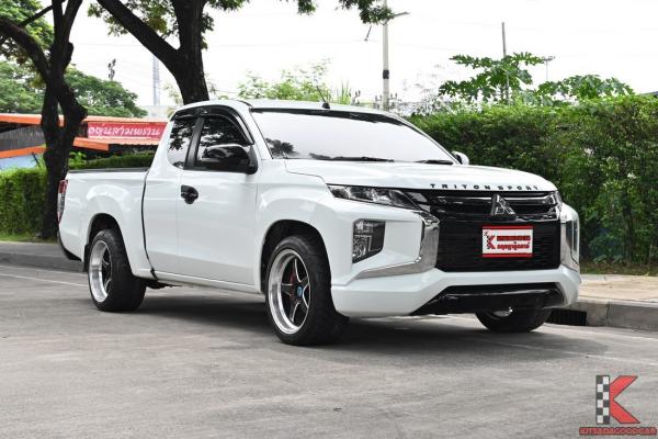 Mitsubishi Triton 2.5 MEGA CAB ( 2023 ) GLX Pickup