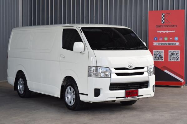 Toyota Hiace 3.0 ตัวเตี้ย (ปี 2014) D4D Van