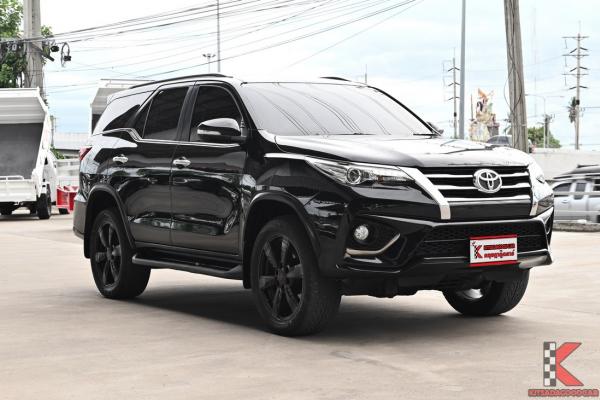 Toyota FORTUNER 2.8 ( 2016 ) TRD Sportivo BLack SUV