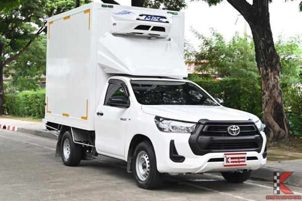 Toyota Hilux Revo 2.4 ( 2022 ) SINGLE Entry Pickup