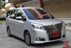 Toyota Esquire 1.8 ( ปี 2016 ) HYBRID Gi MPV AT