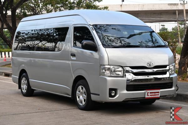 รถมือสอง Toyota Hiace 3.0 COMMUTER ( ปี 2017 ) D4D Van