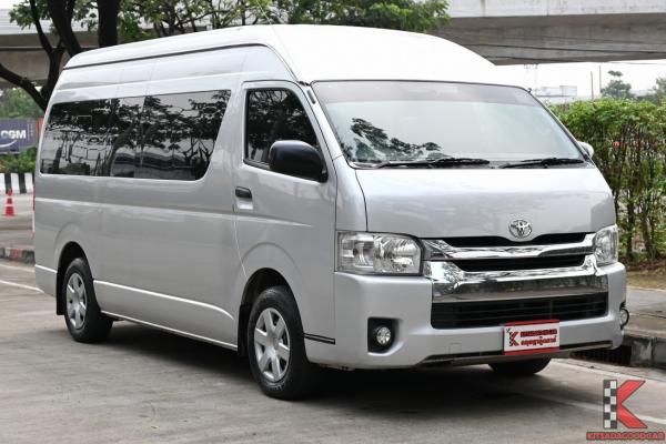 รถมือสอง Toyota Hiace 3.0 COMMUTER ( ปี 2017 ) D4D Van