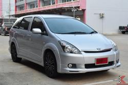 Toyota Wish 2.0 (ปี 2004) Q Wagon AT