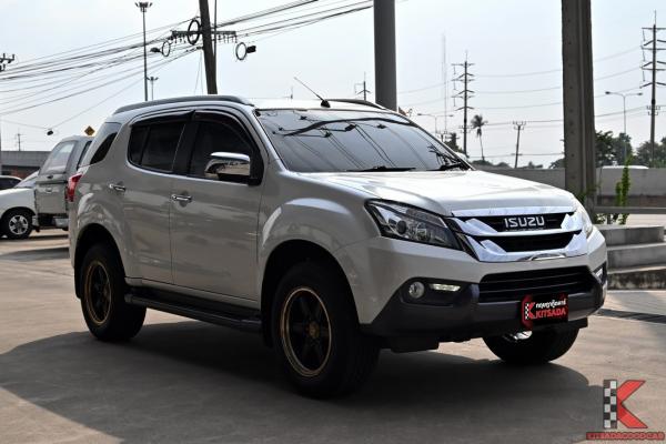 Isuzu MU-X 2.5 ( 2014 ) DVD SUV