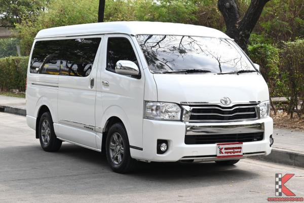 Toyota Ventury 2.7 (ปี 2015) G Van