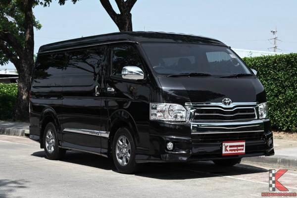 Toyota Ventury 3.0 ( ปี 2016 ) V Van