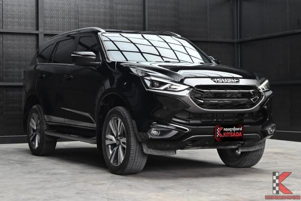 Isuzu MU-X 1.9 ( 2023 ) Ultimate SUV