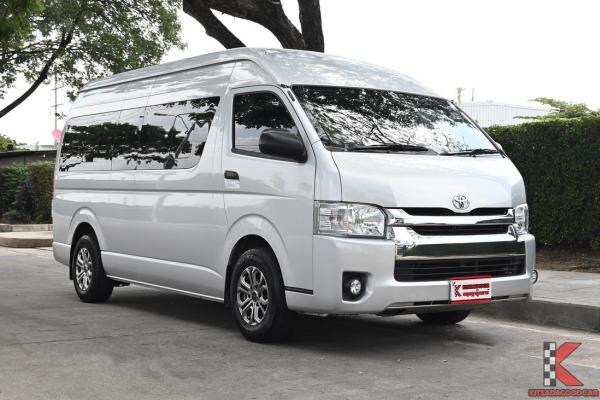 Toyota Hiace 3.0 (ปี 2016) COMMUTER D4D Van