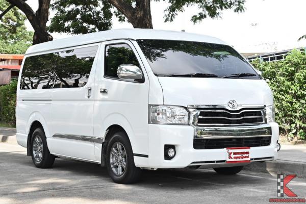 Toyota VENTURY 3.0 ( 2019 ) G Van