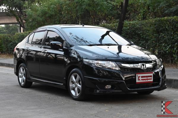 Honda City 1.5 ( ปี 2011 )  V  i-VTEC Sedan