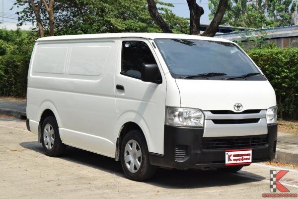 Toyota Hiace 3.0 (ปี 2014) ตัวเตี้ย D4D Van