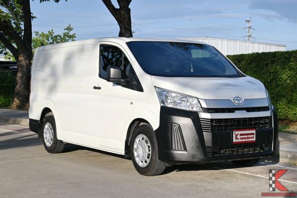 Toyota Hiace 2.8 ( ปี 2020 ) ECO Van