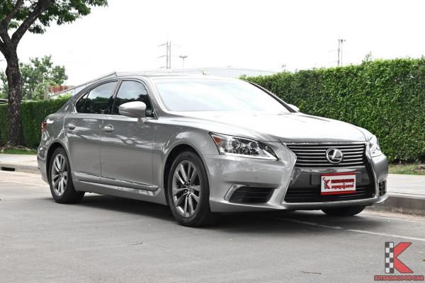 Lexus LS460 4.6 ( 2014 ) Sedan