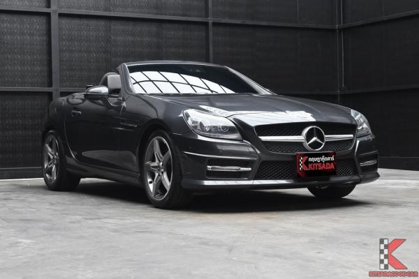 Mercedes-Benz SLK200 1.8 R172 ( 2015 ) AMG Carbon Look BlueEFFICIENCY Convertible
