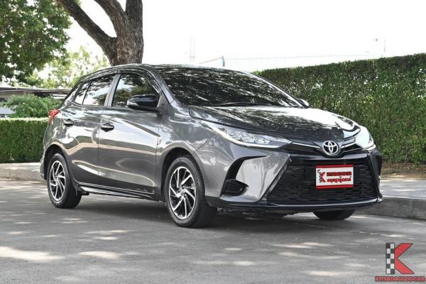Toyota Yaris 1.2 ( 2021 ) Sport Hatchback