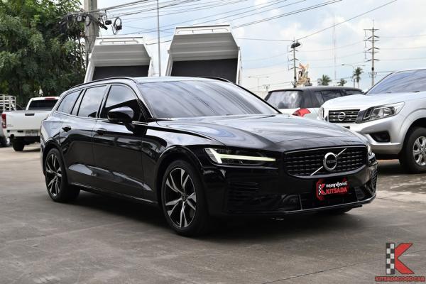 รถมือสอง Volvo V60 2.0 ( 2022 ) Recharge T8 R-Design Expression 4WD Wagon