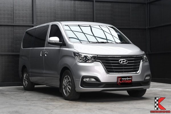 Hyundai H-1 2.5 ( 2019 ) Touring Van